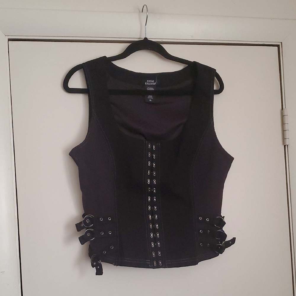 *NWT* Social Collision Black Hook & Eye Sleeveless Tank Top with Buckle Details